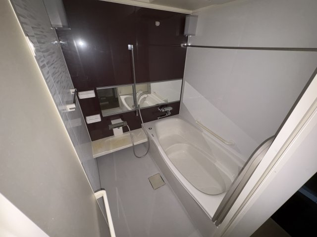 ネオハイツ垂水の浴室