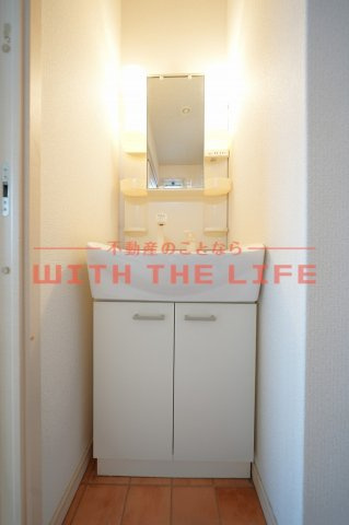 リブレア東櫛原【キャッシュバック対象物件】の独立洗面台|独立洗面化粧台が付いています