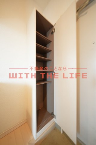 リブレア東櫛原【キャッシュバック対象物件】の収納|便利な収納スペースです
