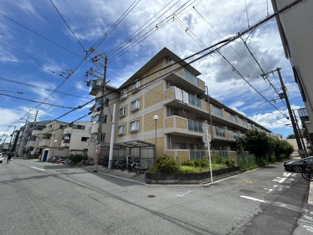 誼マンションの外観
