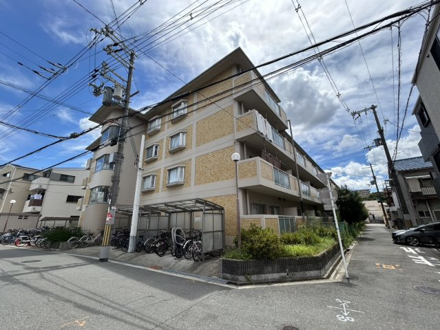 誼マンションの外観