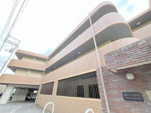 ラヴィーンエミネンスの外観