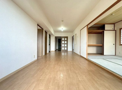 【居間・リビング】 | トゥールモンド森 | リビング★