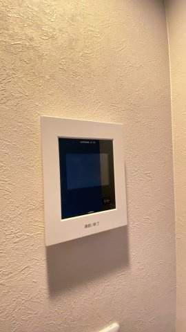 イトーピア武庫川のセキュリティ|TVモニター付インターホン