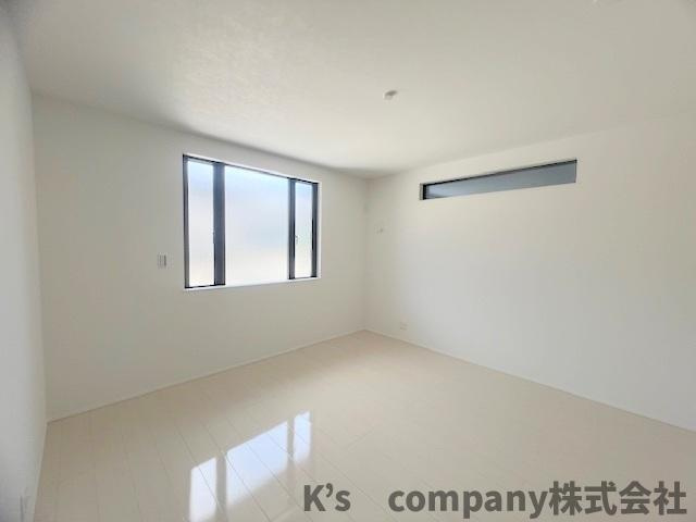 ◎高座郡寒川町田端　新築戸建の寝室|洋室8帖◇主寝室におすすめです◇