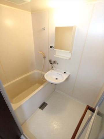 大泉パールハイツの浴室