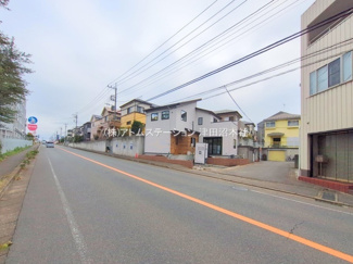 【前面道路含む現地写真】