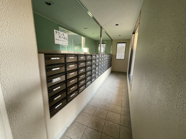 サザンベル泉佐野のその他共用部分|集合ポスト