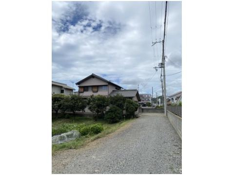 中地戸建の駐車場