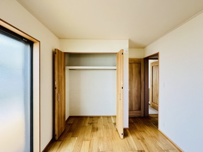 【収納】 | 市川市本北方１丁目新築戸建【北方小学校：9分】 | 1F6帖洋室収納