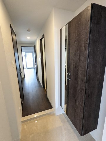 CASA AYASE の玄関