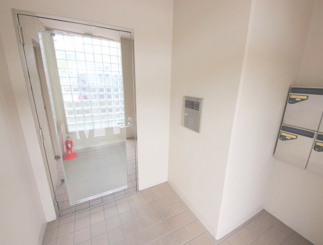 パストラル生駒のロビー