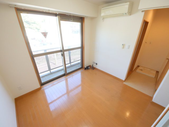 パストラル生駒の洋室