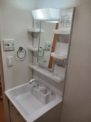 【洗面所】 | ＳＫコートⅧ | スペースが確保できる洗面所です