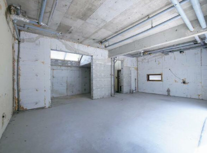 金町商事ビルの駐車場