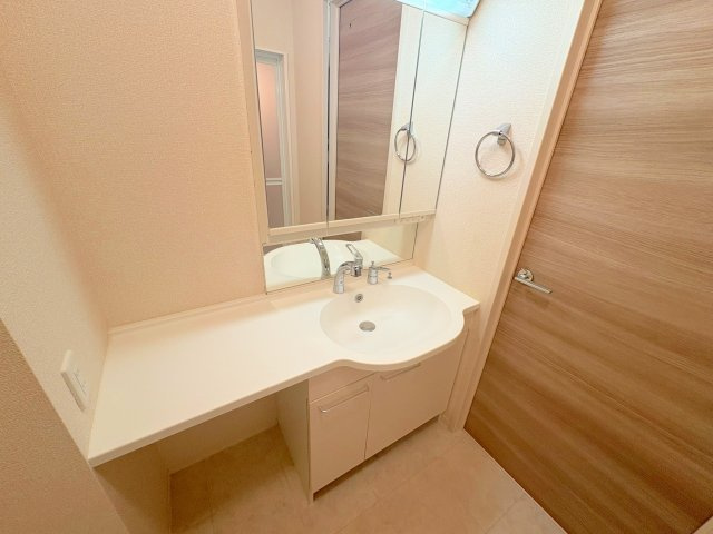 グランクールの洗面所|スペースが確保できる洗面所です