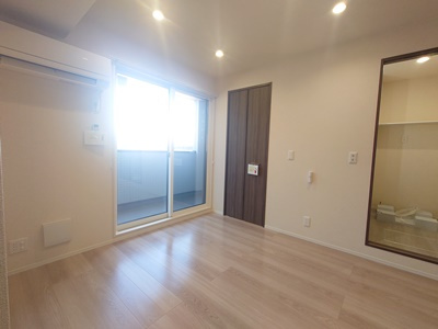 スリーレイヤー柏の葉(Three　Lyaer柏の葉) の居間・リビング