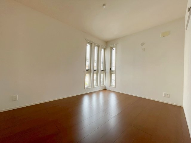 セジュール東宝塚の洋室