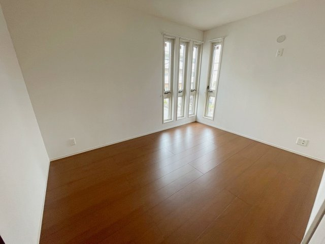 セジュール東宝塚の居間・リビング