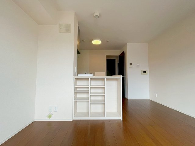 セジュール東宝塚の居間・リビング