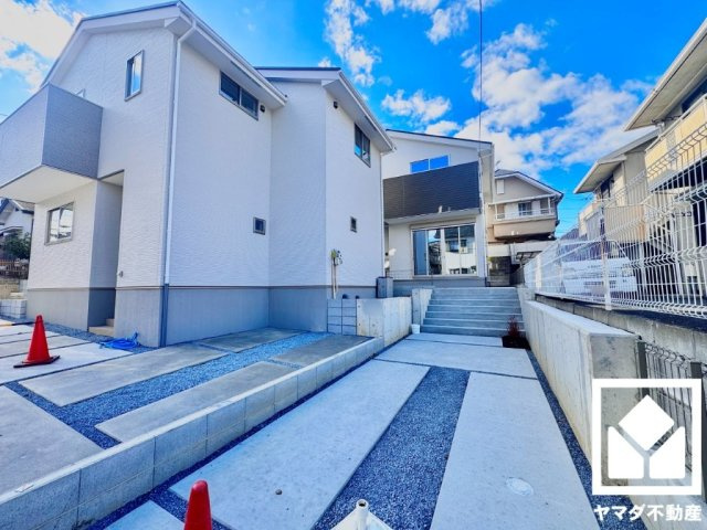 伏見区深草大亀谷万帖敷町　５期　１号地の駐車場