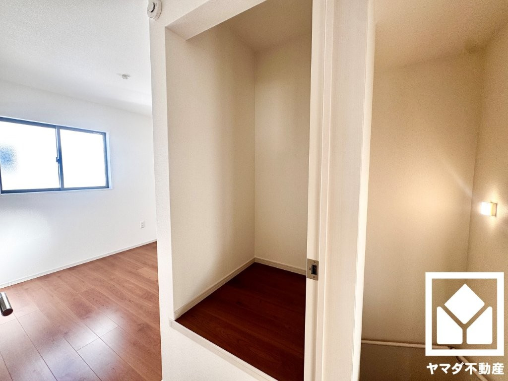 伏見区深草大亀谷万帖敷町　５期　１号地の収納