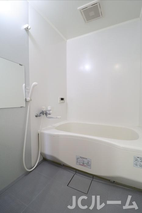 レセンテの浴室