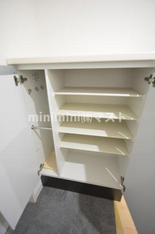 ヨシトミサンノウの収納