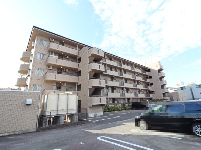 アーバンライフ井田南の外観