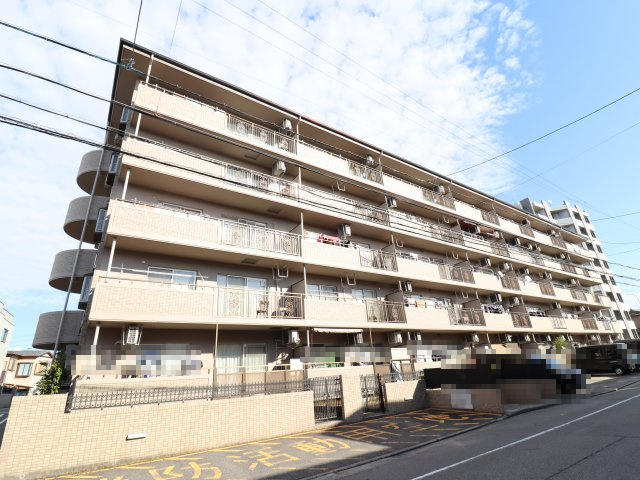 アーバンライフ井田南の外観