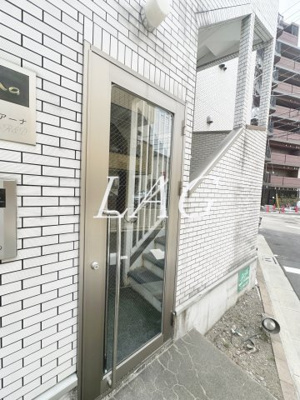 【エントランス】 | ピアーナ | エントランスです。