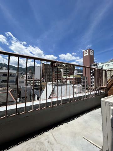 ライオンズマンション六甲道第二のバルコニー