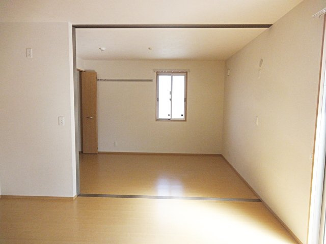 ベルビー宝塚の居間・リビング