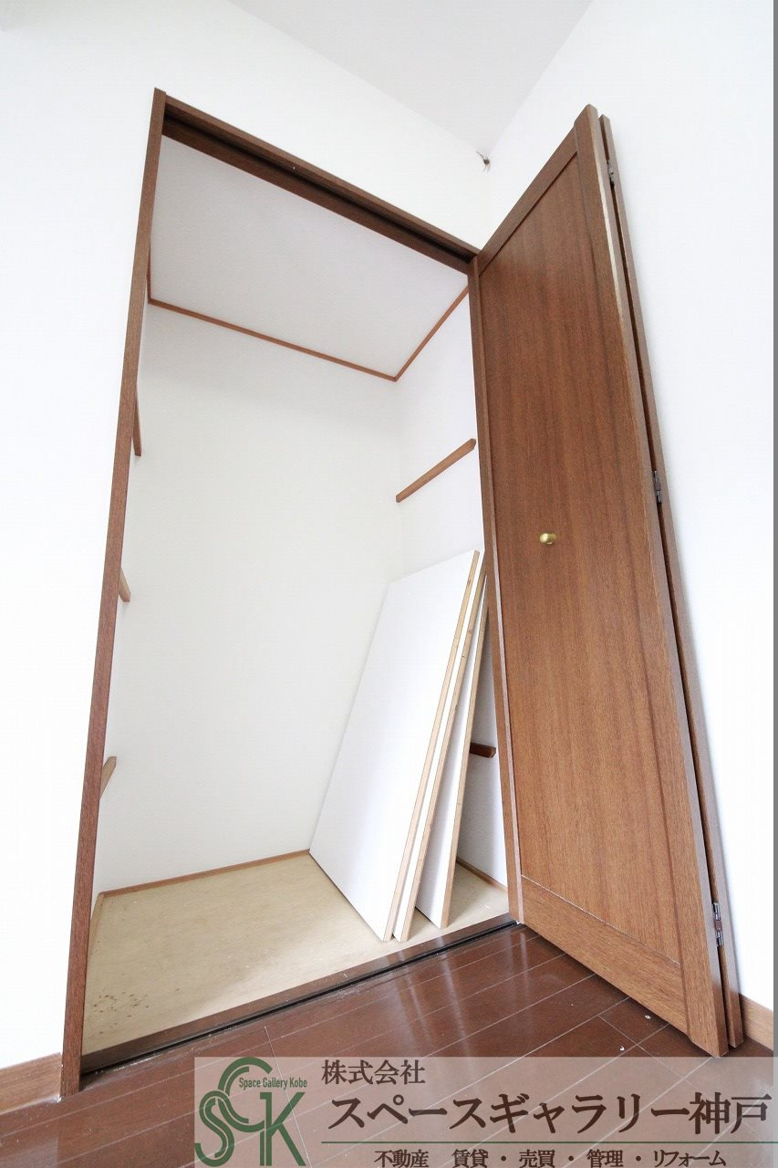サンワプラザ塩屋の収納|※お部屋により仕様が異なる場合があります※