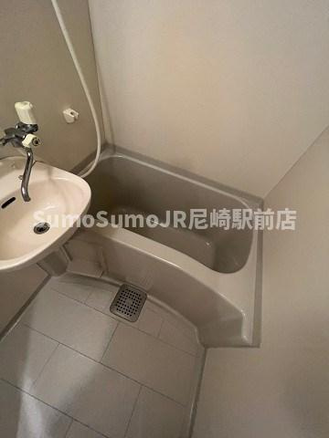 ソフィアⅡの浴室|ゆったり過ごせるお風呂です