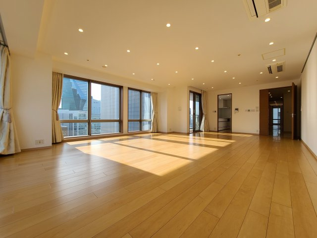 SAION SAKURAZAKAの居間・リビング