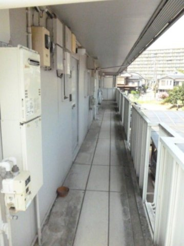 【その他共用部分】 | ブライトクレイン | 2階通路