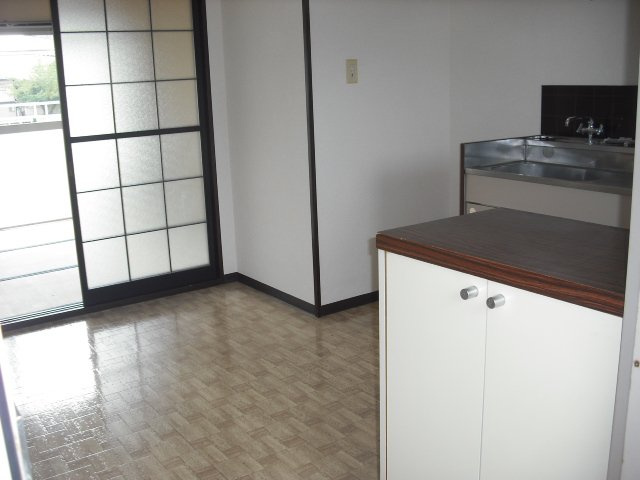 【居間・リビング】 | ブライトクレイン