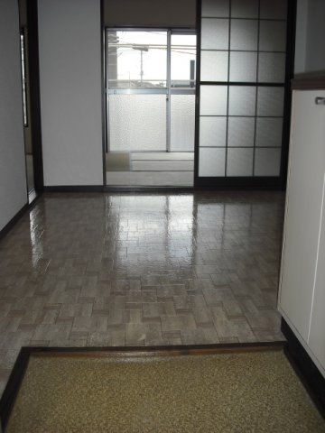 【玄関】 | ブライトクレイン