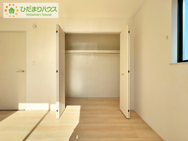 日立市東金沢町4丁目　新築戸建の収納|全室にクローゼットが付いていて、お部屋の住空間もスッキリ広々つかえそうです(^^)/