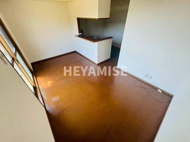 メゾン・ラ・パトリアCの居間・リビング