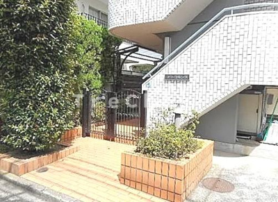 【エントランス】 | スワコモンズ