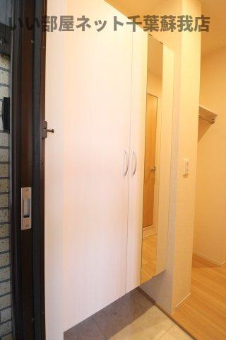ラテルの玄関|シューズボックス