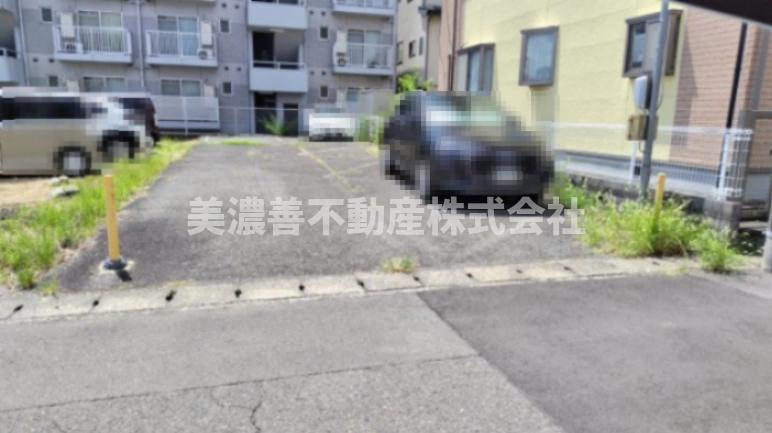 ６５６９５　岐阜市此花町三丁目土地の外観