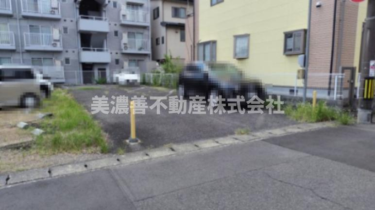 ６５６９５　岐阜市此花町三丁目土地の外観