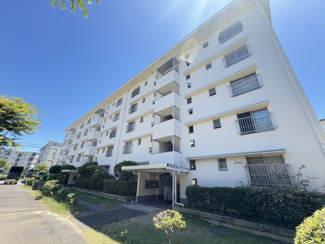 大久保東第一住宅９号棟の外観