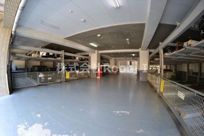 【駐車場】 | フォレステージュ谷町 | 駐車スペースもあります