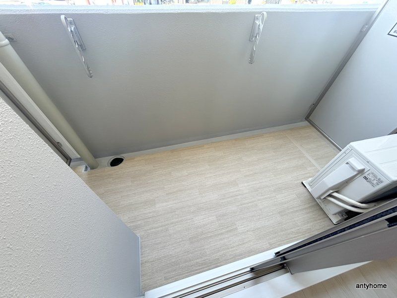 エスリード難波AGREA　仲介手数料無料のバルコニー