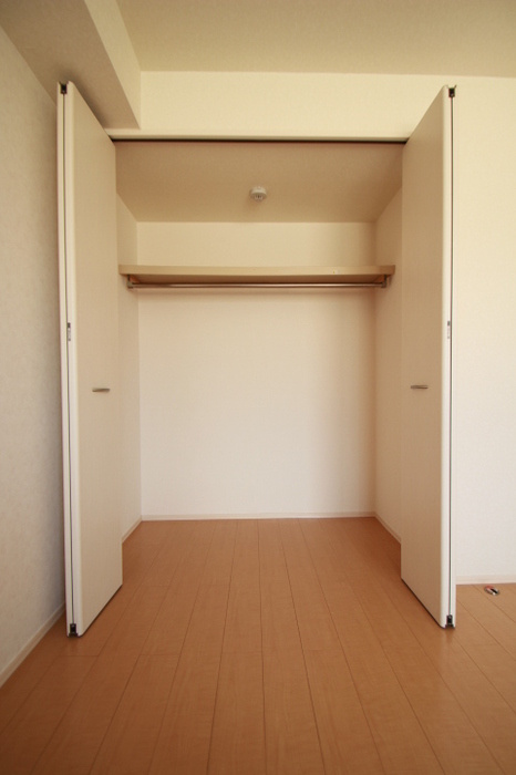 ラフォーレ上ノ台Ｂの収納