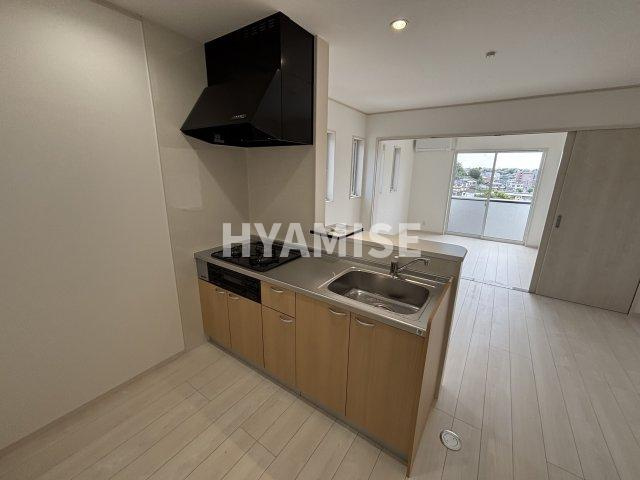 Seven Stars栄田町のキッチン